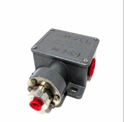SOR 4NN-K5-N4-C2A Pressure Switch 3-50PSI D611238 With Piston-Spring Designators 4 5