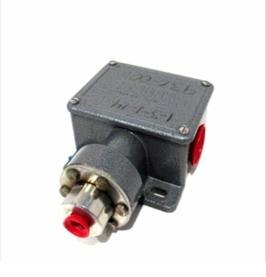 SOR 4NN-K5-N4-C2A Pressure Switch 3-50PSI D611238 With Piston-Spring Designators 4 5