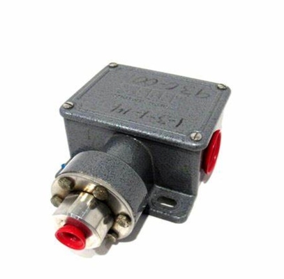 SOR 4NN-K5-N4-C2A Pressure Switch 3-50PSI D611238 With Piston-Spring Designators 4 5