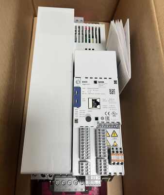 Lenze E82EV552K4C Vector Frequency Inverter with 3-400v Voltage