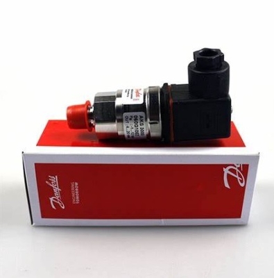 Danfoss Pressure Transmitter, AKS 3000, -1.00 Bar - 12.00 Bar, -14.50 Psi - 174.00 Psi 060G1052