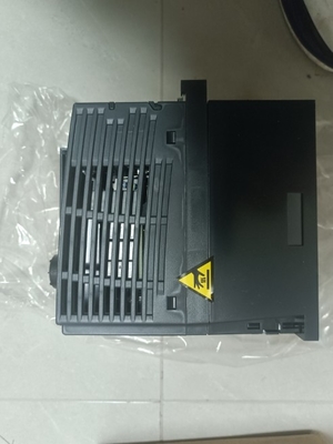 Toshiba VFS15-4037PL1-CH  | Inverter Toshiba 3.7kw 3P 380/480Vac