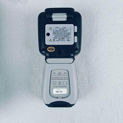 New genuine British Megger MIT2500 insulation multimeter insulation resistance tester in stock