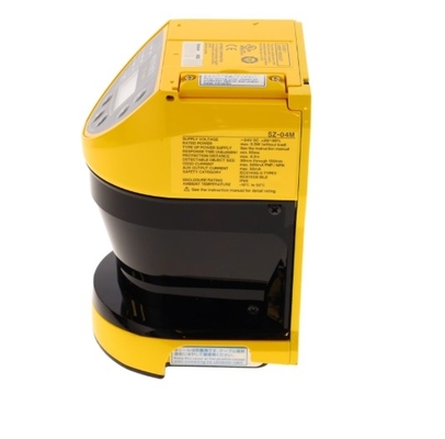 KEYENCE SZ-04M Safety Laser with PNP/NPN Output and Class 1 Laser Class