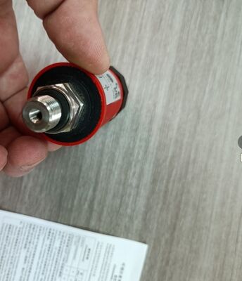 Huba Control Pressure transmitter 501.931003141